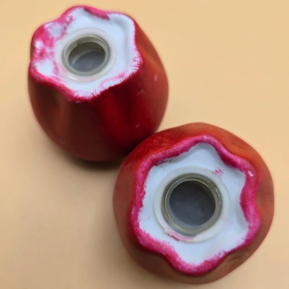 Red Apple Salt and Pepper Shakers with Basket‎ Ceramic Kitchen Decor Set